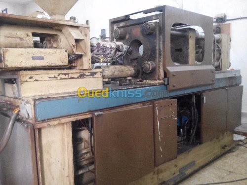  machine engection plastique "billion"