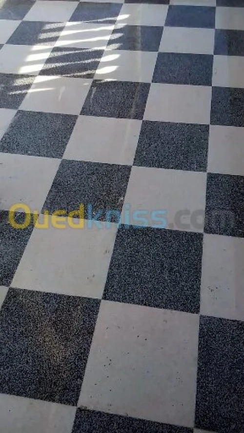 Dalle de solle , faïence