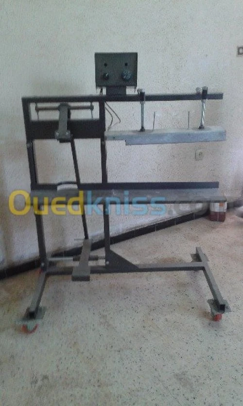 FARDELEUSES - SLEEVEUSE  - SOUDEUSE - CELLOPHANEUSE ...  آلاة توضيب و آلاة سد القرورات و الاكياس