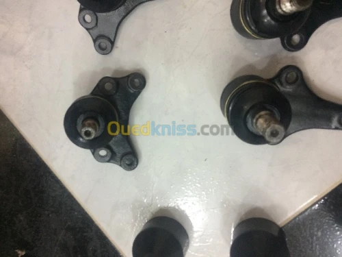 ROTULE SUSPENSION FORYOTA