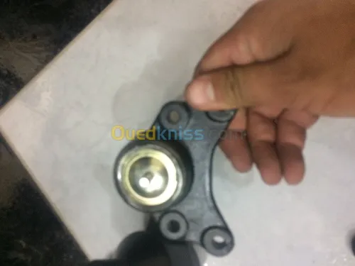 ROTULE SUSPENSION FORYOTA