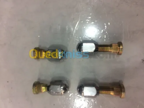 GOUJON DE ROUE FORYOTA 4X2