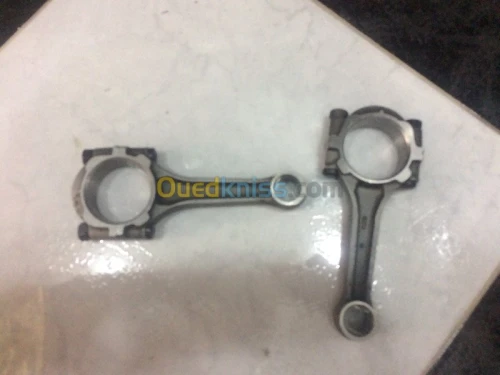 BIELLE MOTEUR GONOW ESSENCE NEW FUN