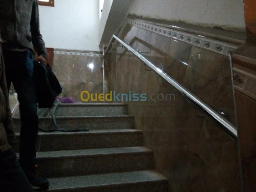 Ramps d'escalier et Gard courp inox