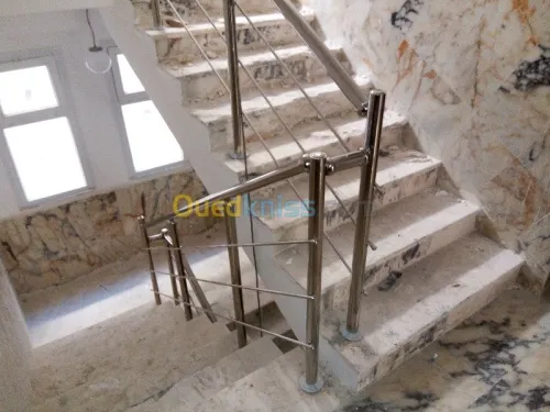 Ramps d'escalier et Gard courp inox