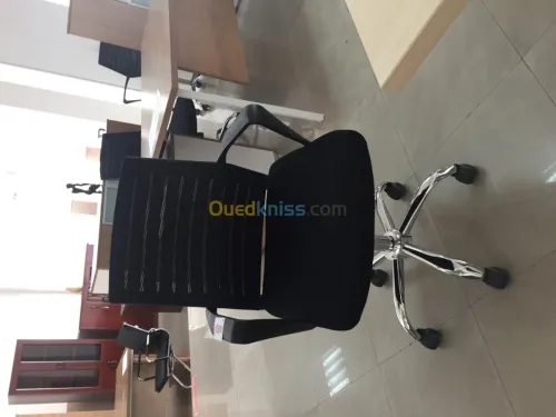 IMPORTATION DU MOBILIER DE BUREAU