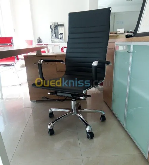 IMPORTATION DU MOBILIER DE BUREAU