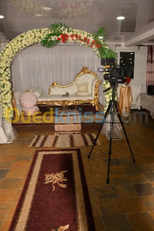 CAMERAWOMAN PHOTOGRAGHE PRO