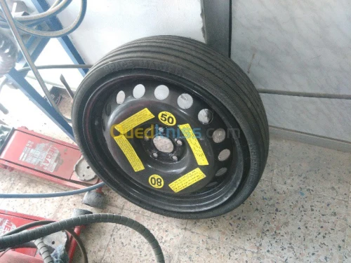 Roue de secours tout véhicule