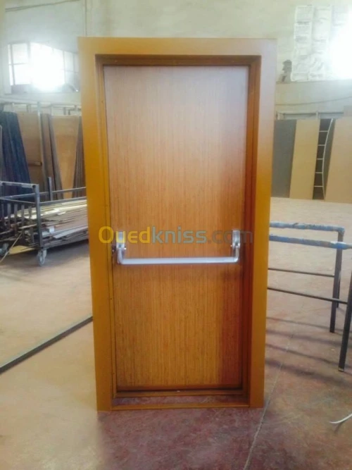 Porte coupe feu / porte blindée 