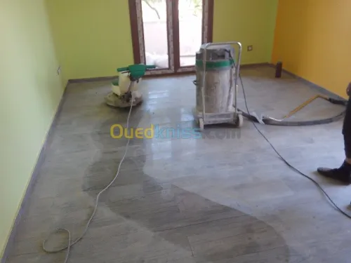 Nettoyage dalle sol faux parque 