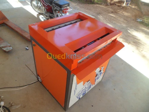 machine de savon menage