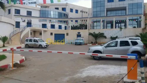 Barrière et portails motorisés.