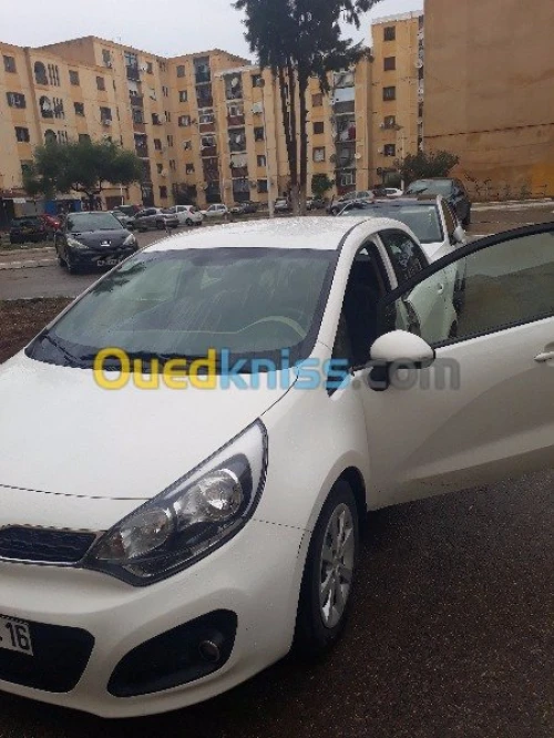 LOCATION DE VEHICULE ALGERIE