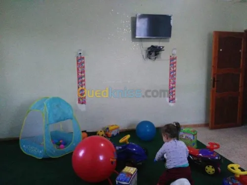 Crèche et jardin d'enfants 