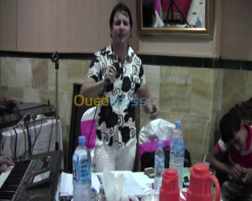 CHANTEUR DE VARIETE POUR VOS FETES