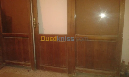 vitrine en bois 