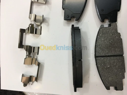 PLAQUETTE DE FREIN JMC TFR D-MAX ANC