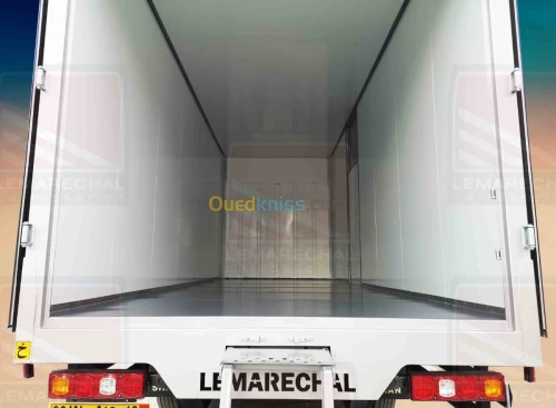 Fabrication de Conteneurs sur TIRSAM, JAC, HOWO, SHACMAN, HYUNDAI, KIA..