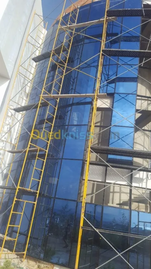  Alucobande et façade double vitrage