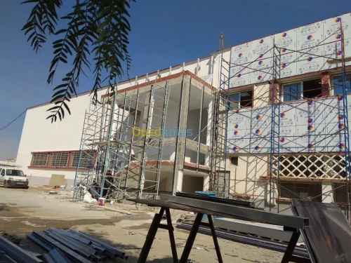  Alucobande et façade double vitrage