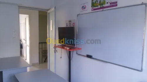 Enseignement DE LANGUES ETRANGERES 