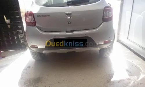 Montage Boule d'attelage avec caméra.