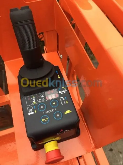  Nacelle Auto-propulsion à ciseaux 14M