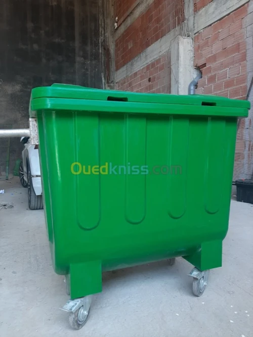 .240 770 FABRICATION DES BACS A ORDURES