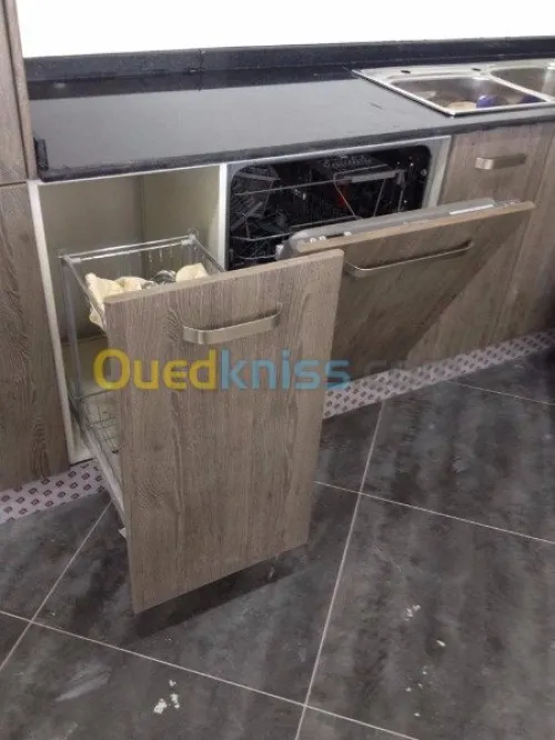  cuisines aménagées et dressing 