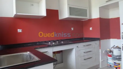  cuisines aménagées et dressing 