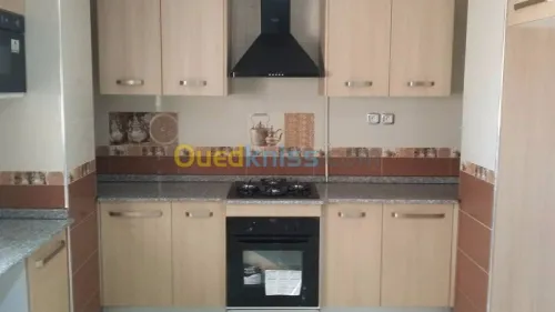  cuisines aménagées et dressing 