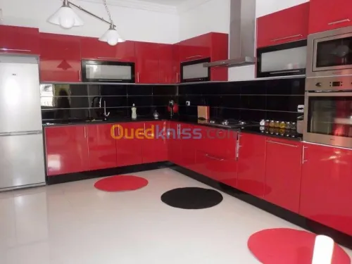  cuisines aménagées et dressing 