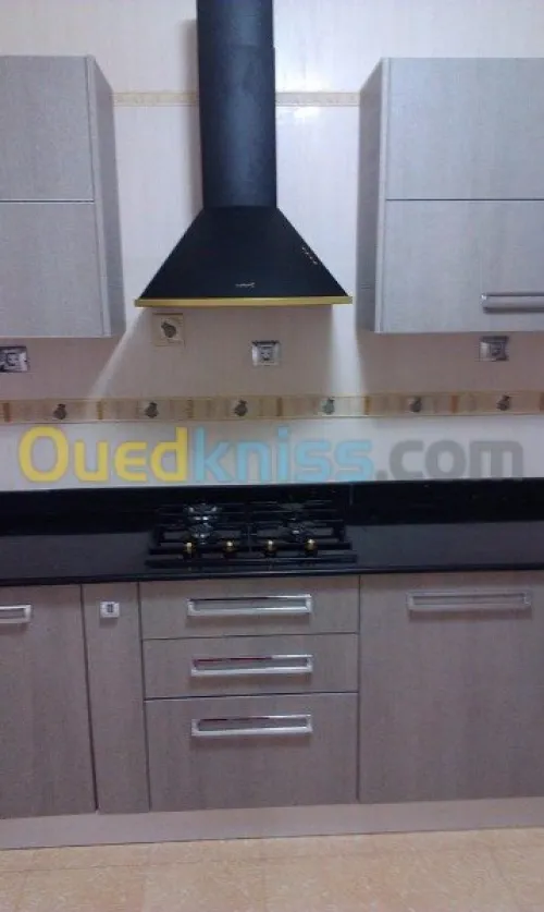  cuisines aménagées et dressing 