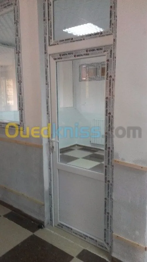UNITE DE PRODUCTION PORTES ET FENETRES