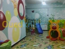décorations de crèche .Ecole .chambre 