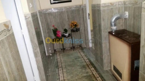 Location vacances Appartement F3 Mostaganem Mostaganem