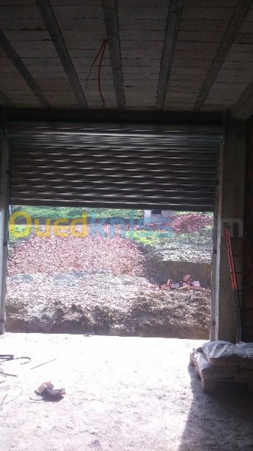 installation des rideaux electrique