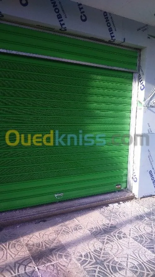 installation des rideaux electrique