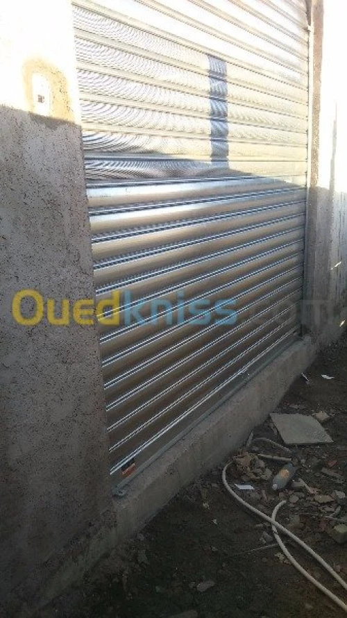 installation des rideaux electrique