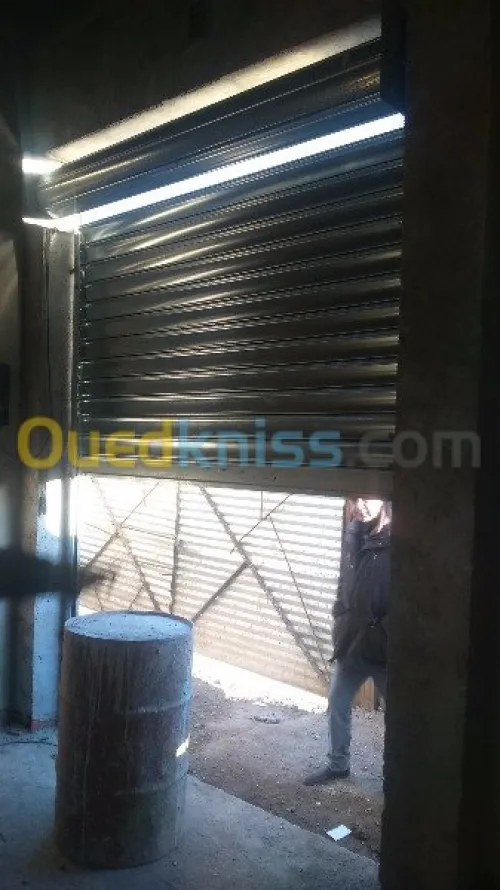 installation des rideaux electrique