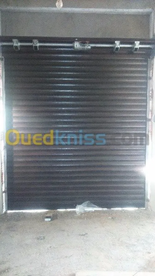 installation des rideaux electrique