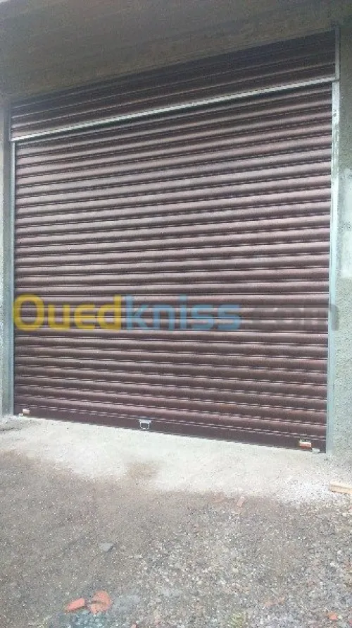 installation des rideaux electrique