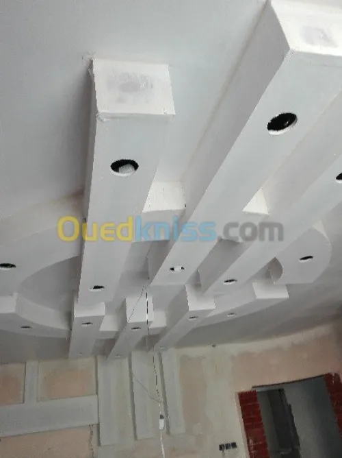 Placo plater decore et sempel plafonde