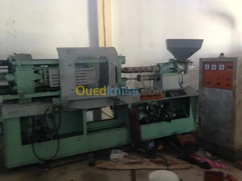 بيع مكينات البلاستيك 