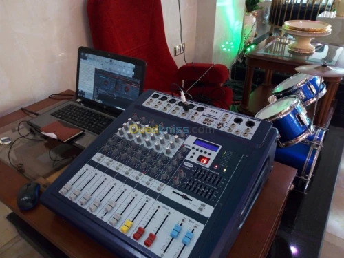 Dj femme et camera photographe