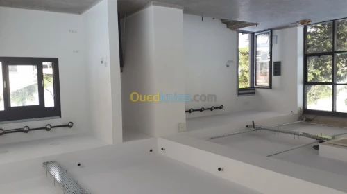 prend tous travaux en batiment 