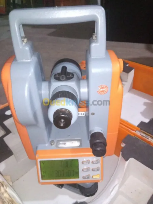 Théodolite nedo ET5