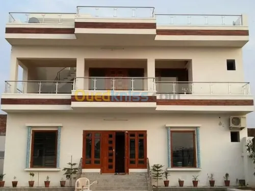 تركيب سلالم المكاتب والمنازل بالاينوكص