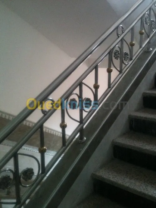 Fabrication de rampes d'escalier inox